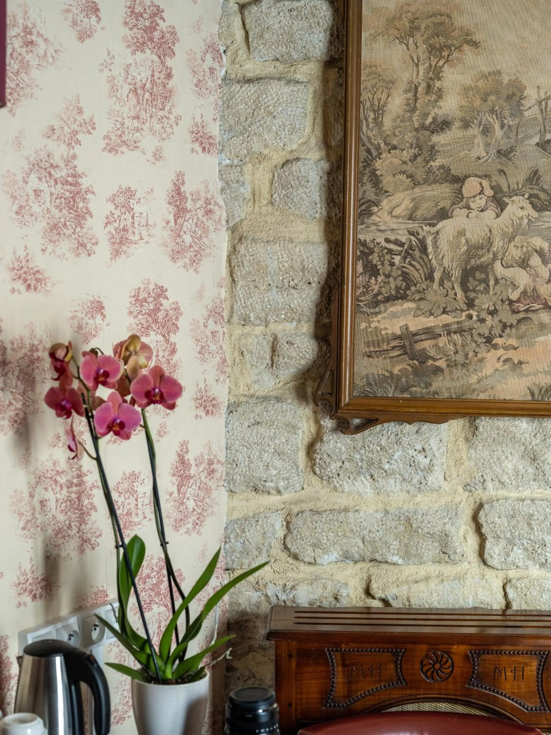 Decorative detail in Hotel Minerve