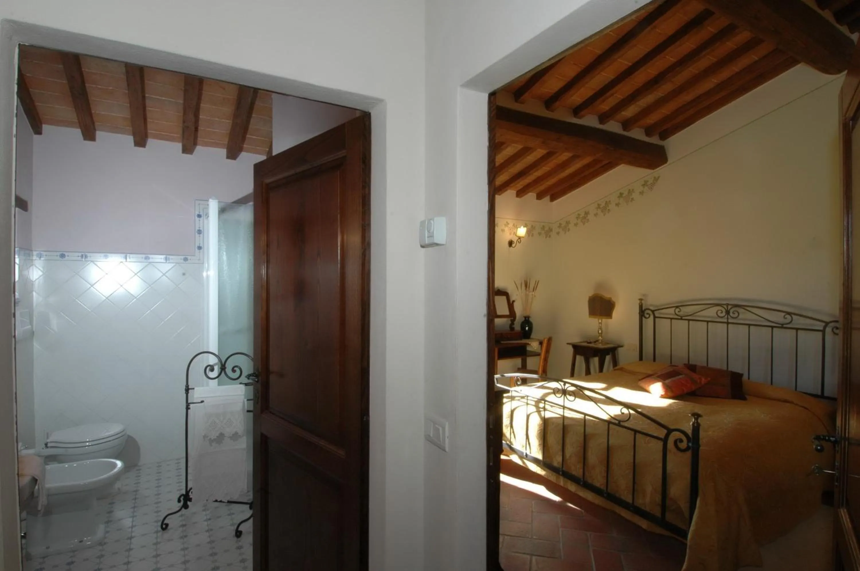 Bathroom, Bed in Agriturismo I Pagliai