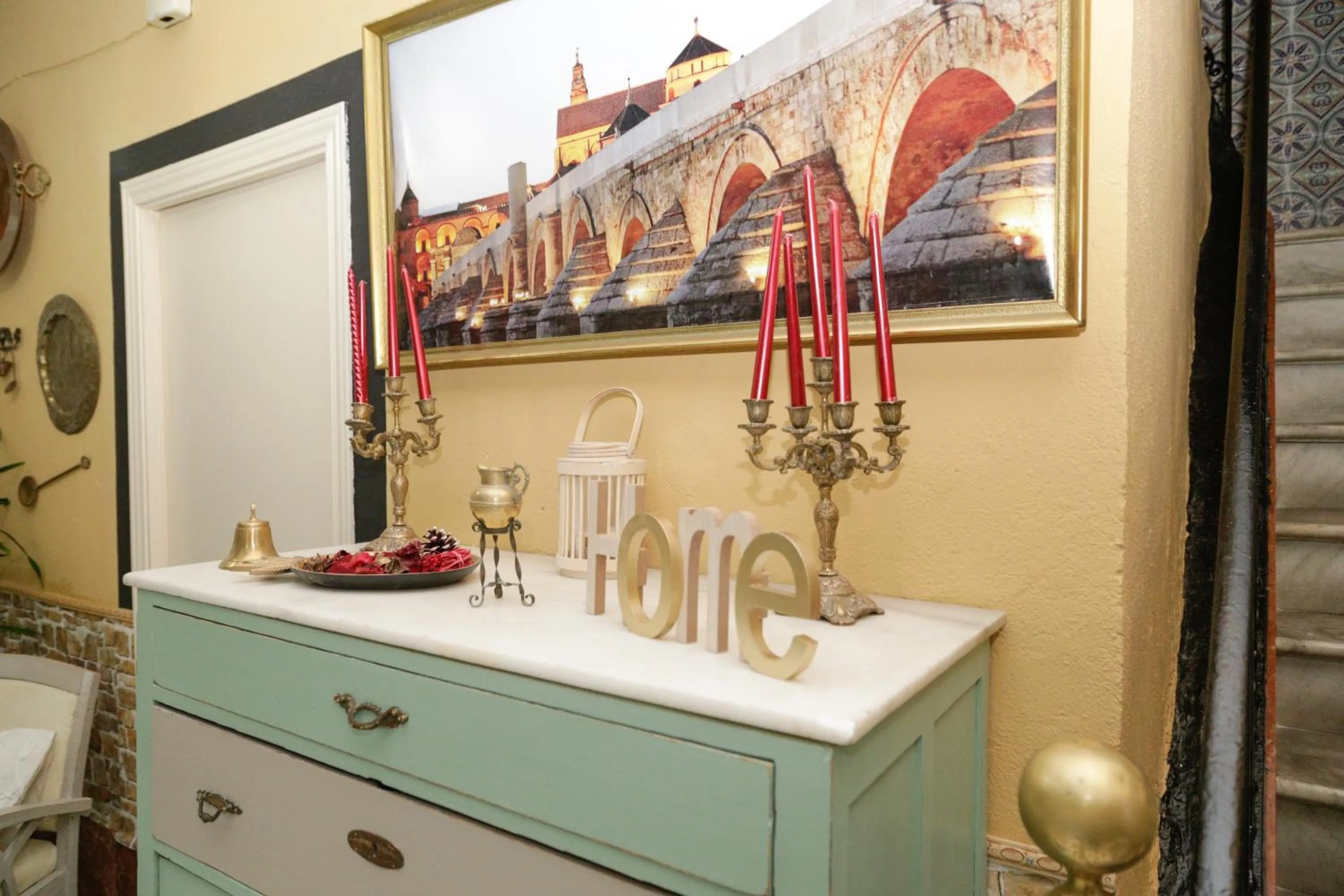 Decorative detail in Pension Internacional