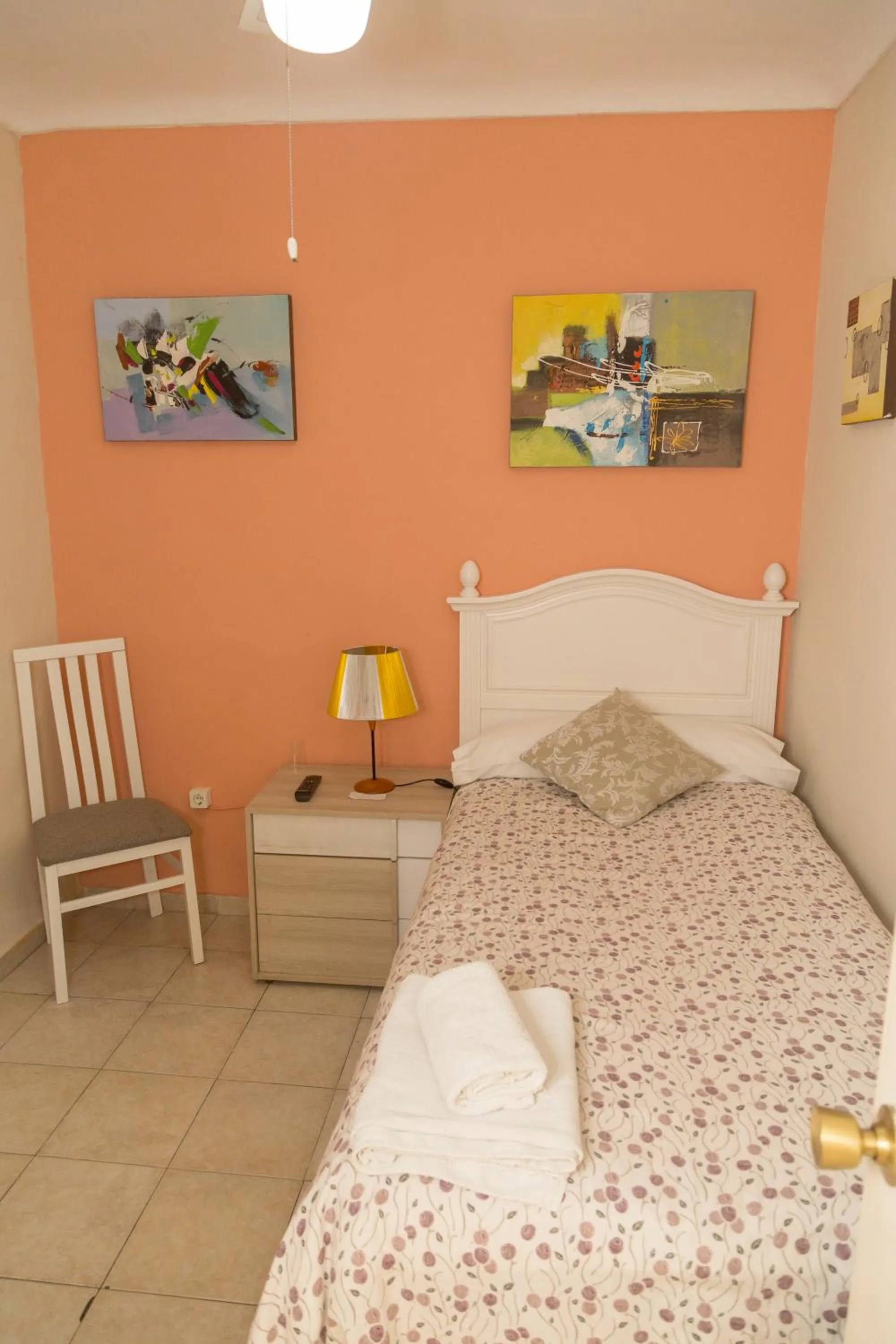 Decorative detail, Bed in Pension Internacional