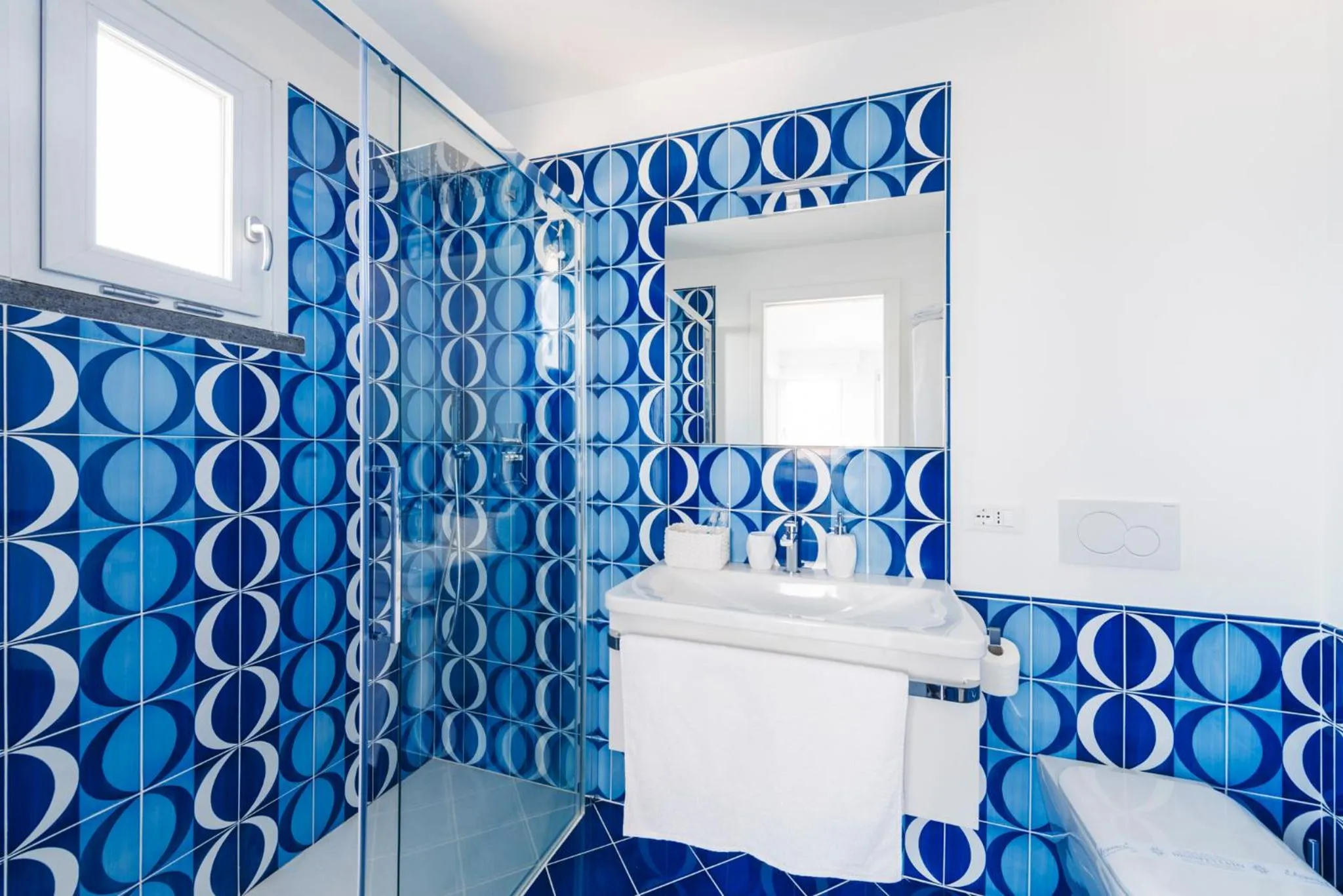 Shower in La Divina Amalfi Coast