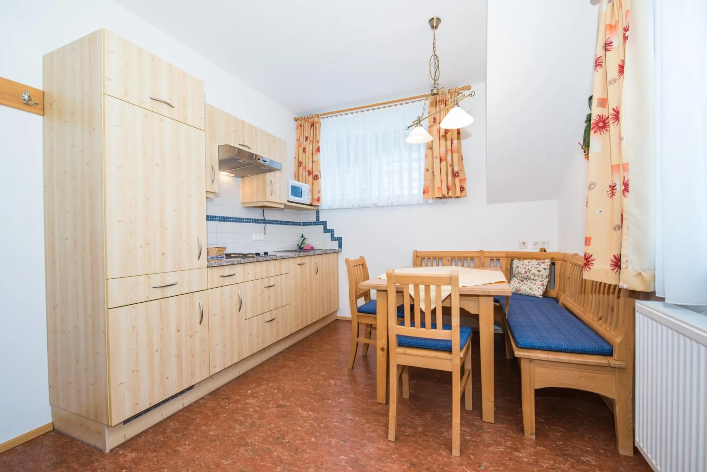 Kitchen or kitchenette in Aparthotel Ederhof