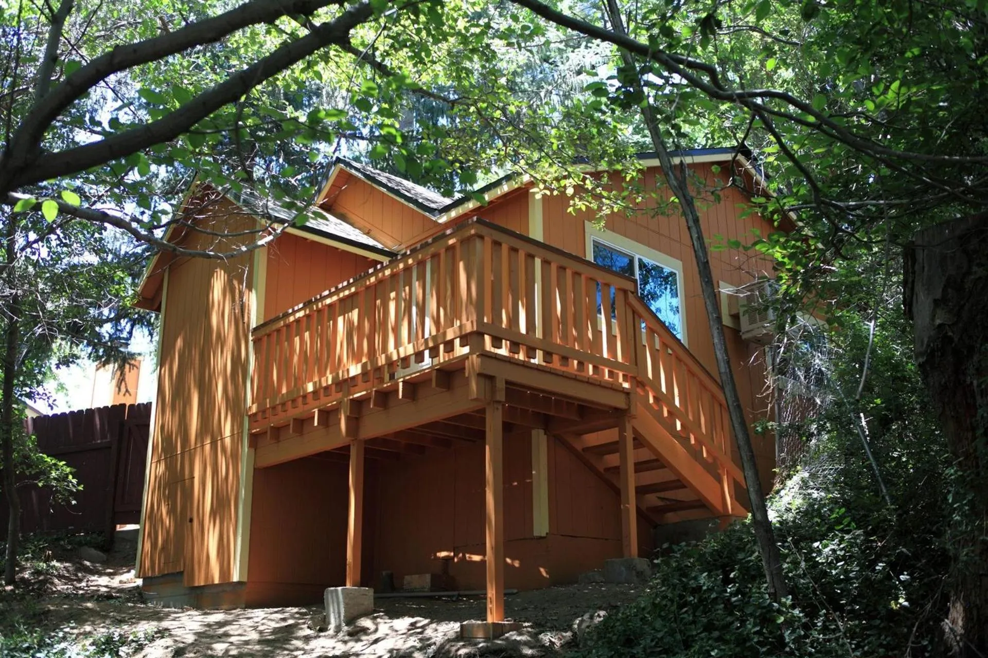 Garden, Property Building in Sleepy Hollow Cabins & Hotel