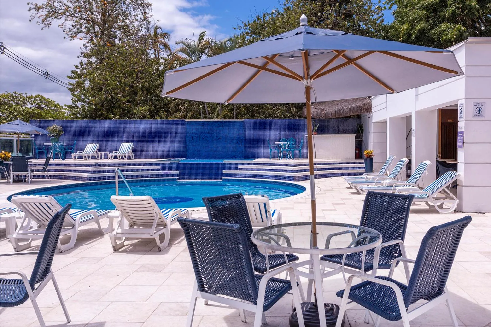 Swimming pool in Hotel Ilhabela