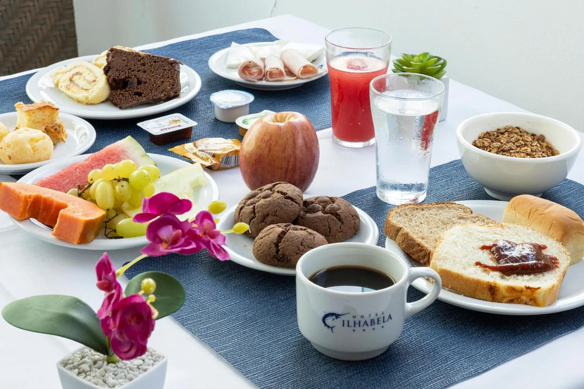 Breakfast in Hotel Ilhabela