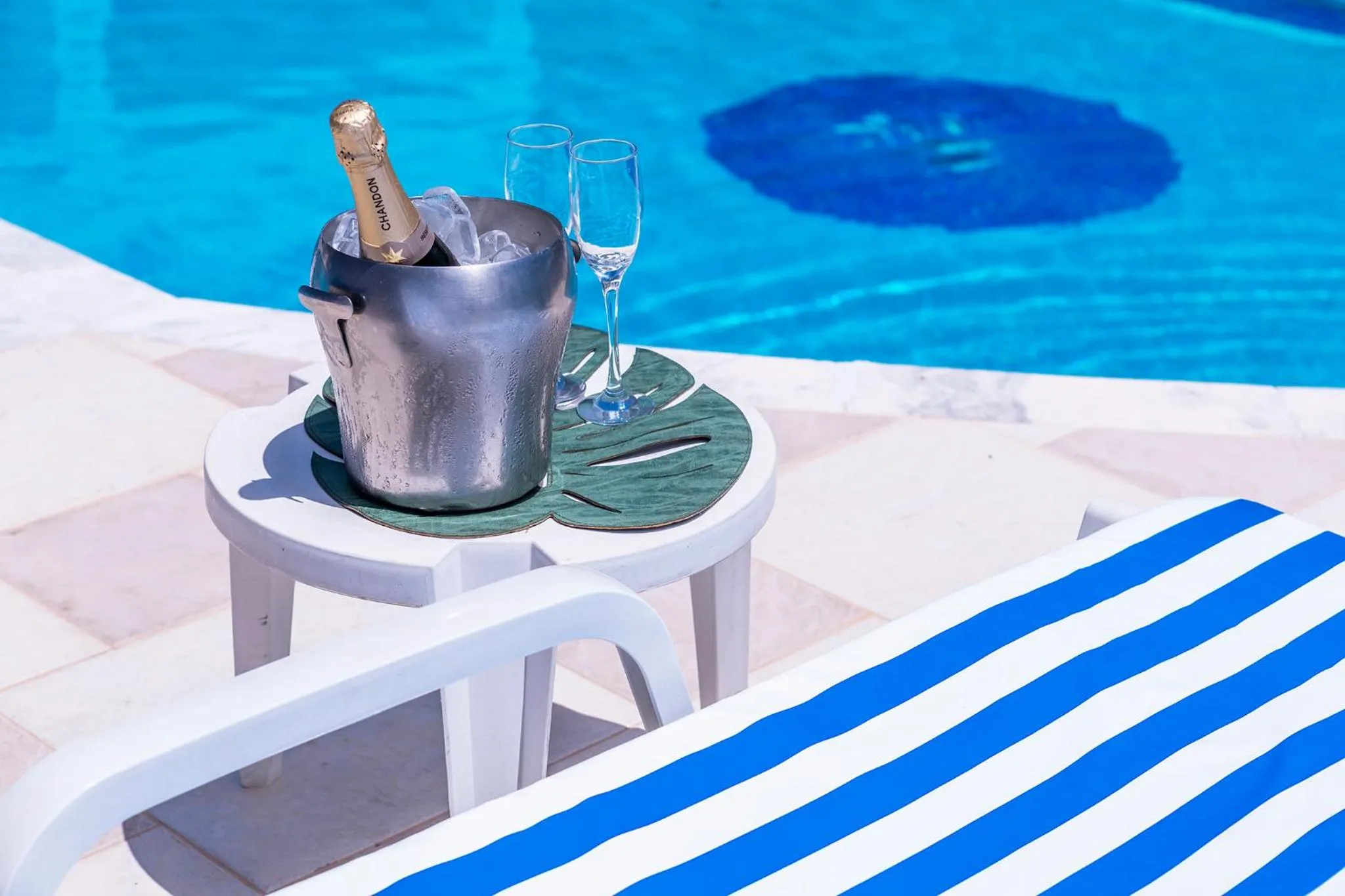 Swimming pool in Hotel Ilhabela