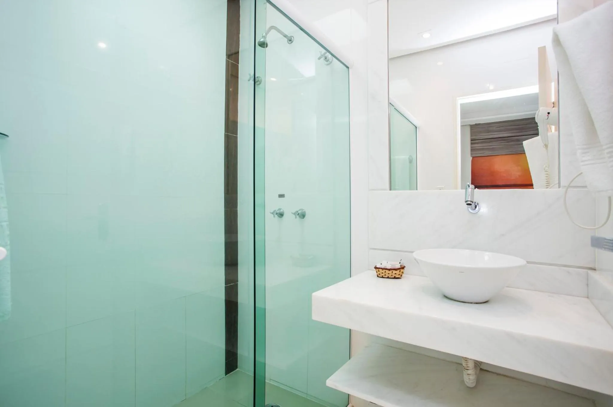 Bathroom in Hotel Ilhabela