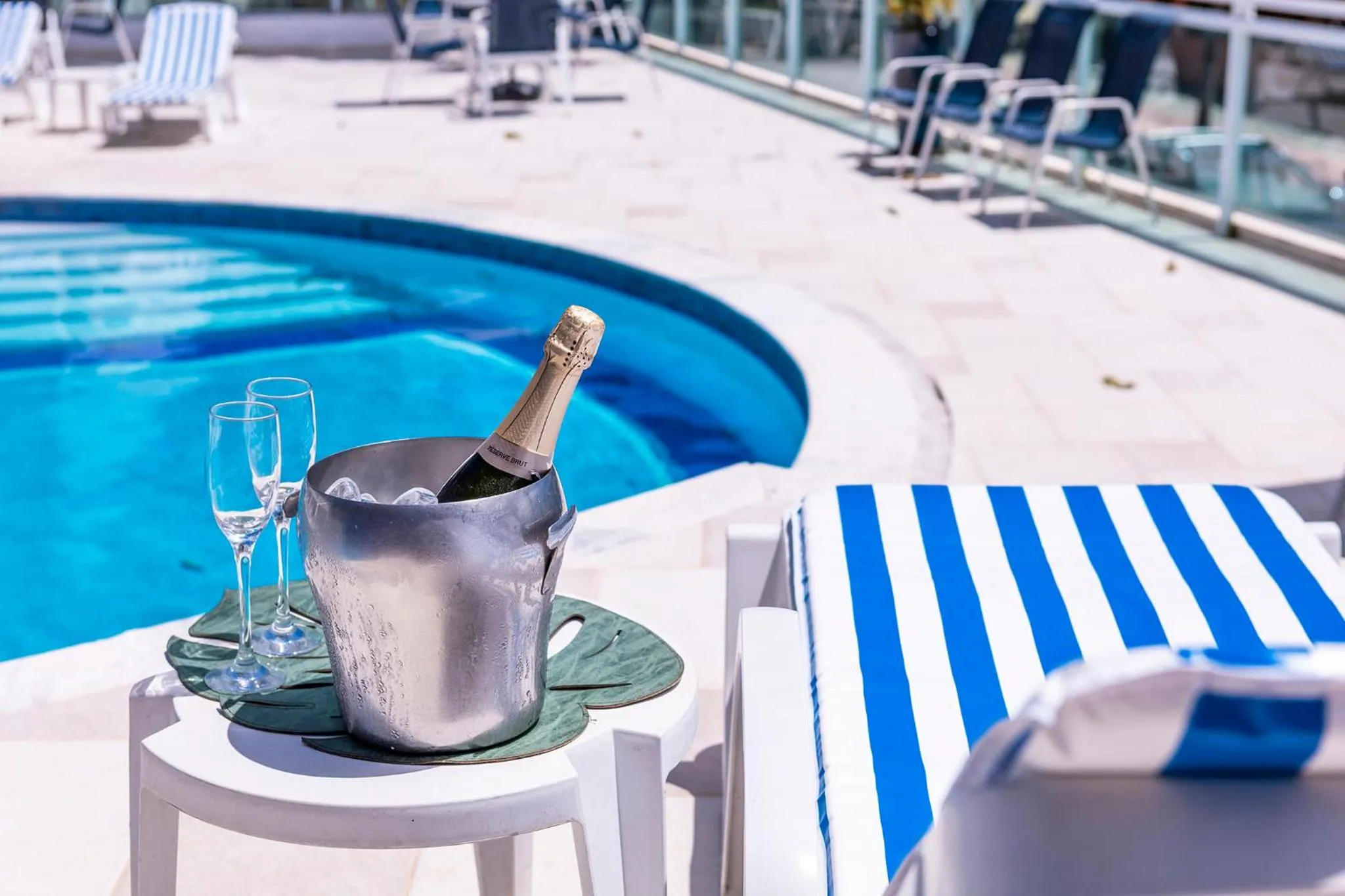 Swimming pool in Hotel Ilhabela