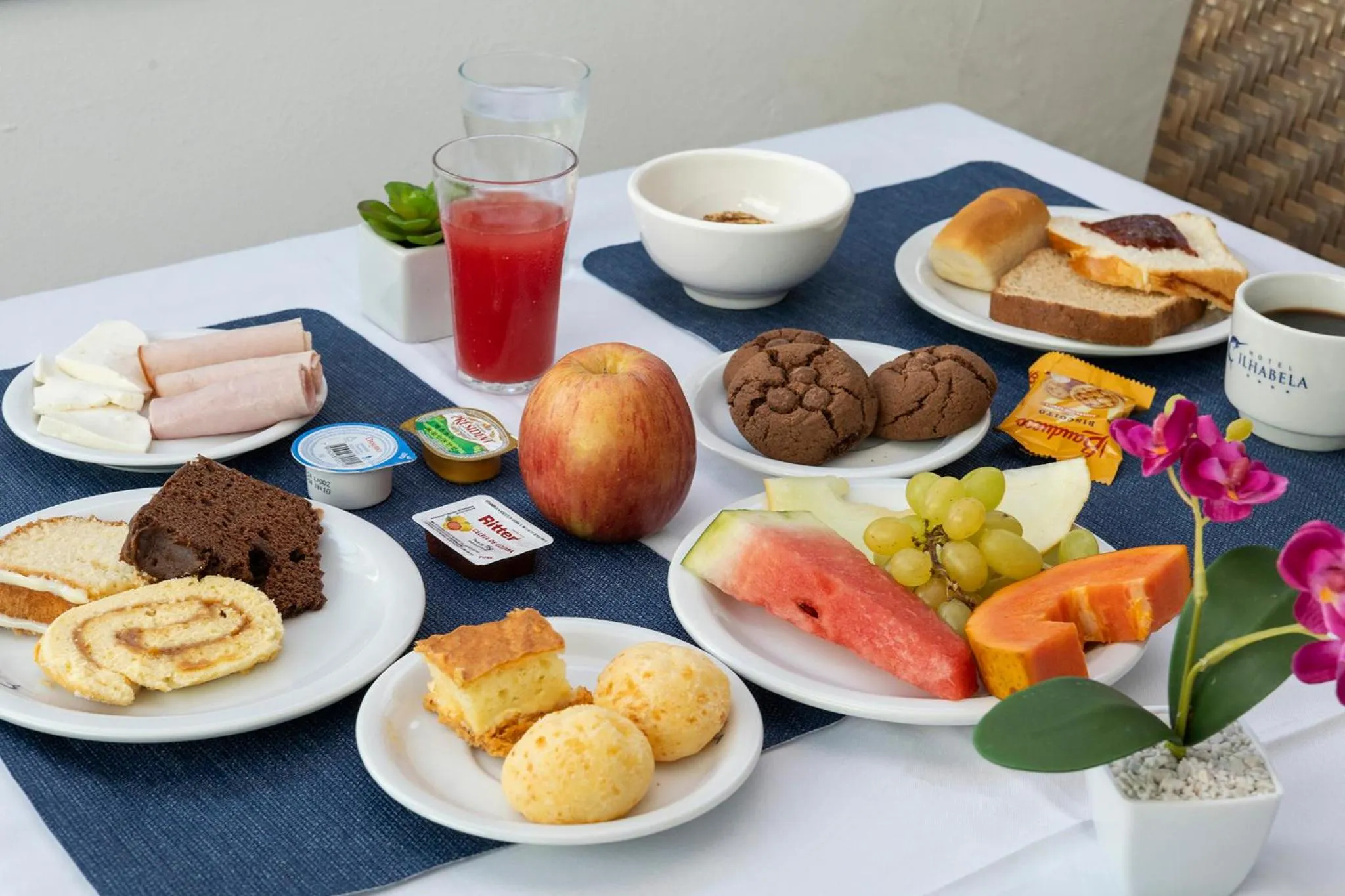 Breakfast in Hotel Ilhabela