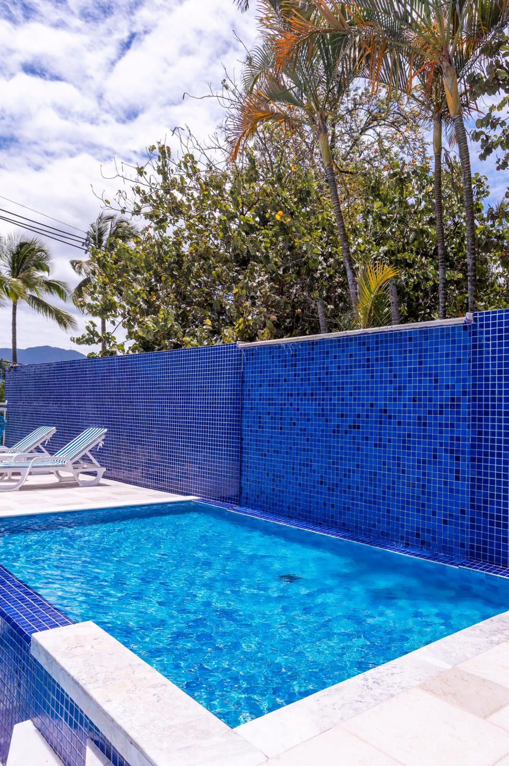 Swimming pool in Hotel Ilhabela