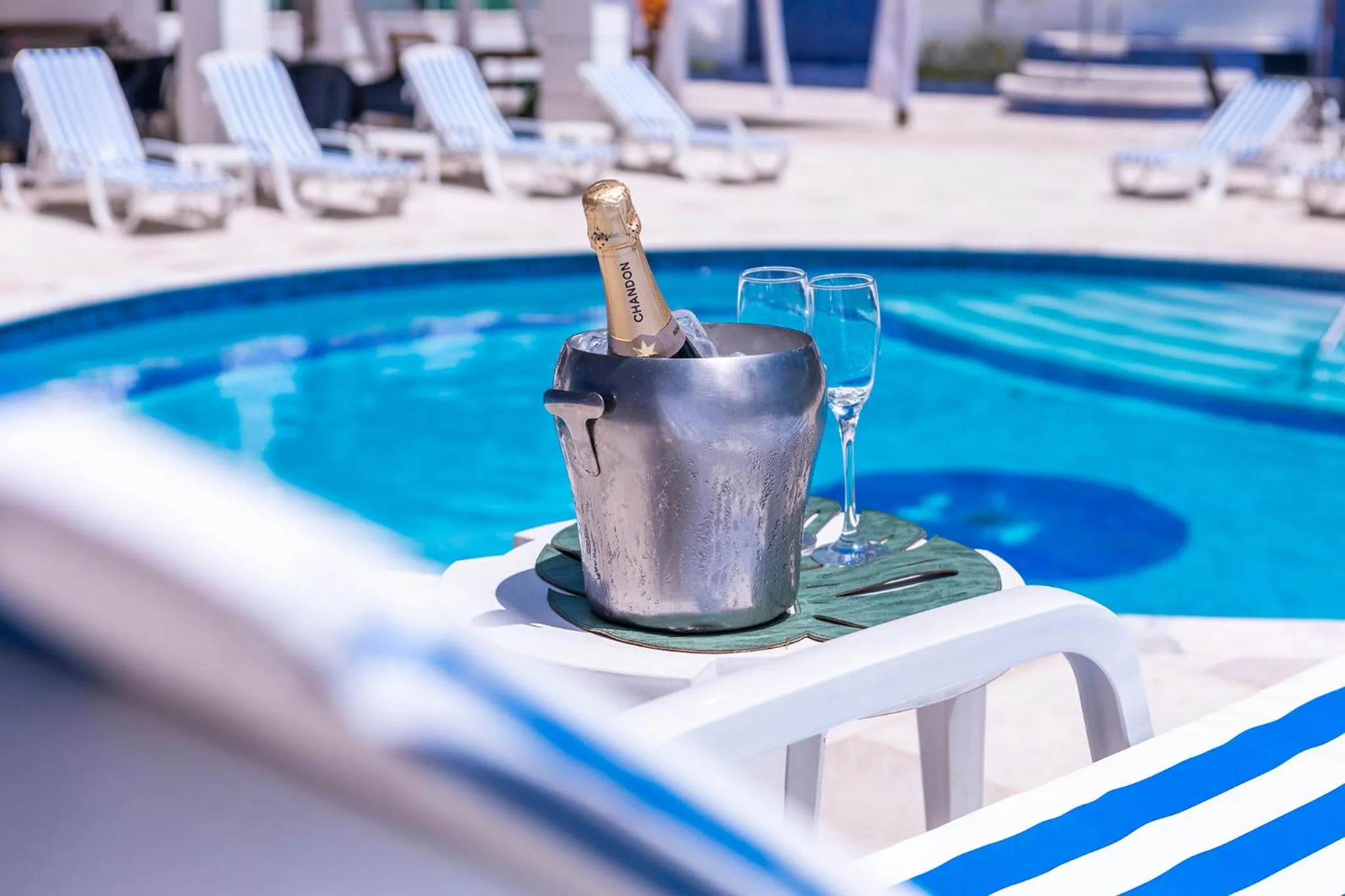 Swimming pool in Hotel Ilhabela