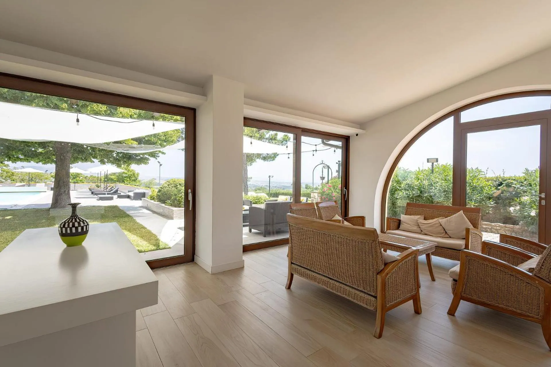 Communal lounge/ TV room in Villa dei Tigli Resort & SPA