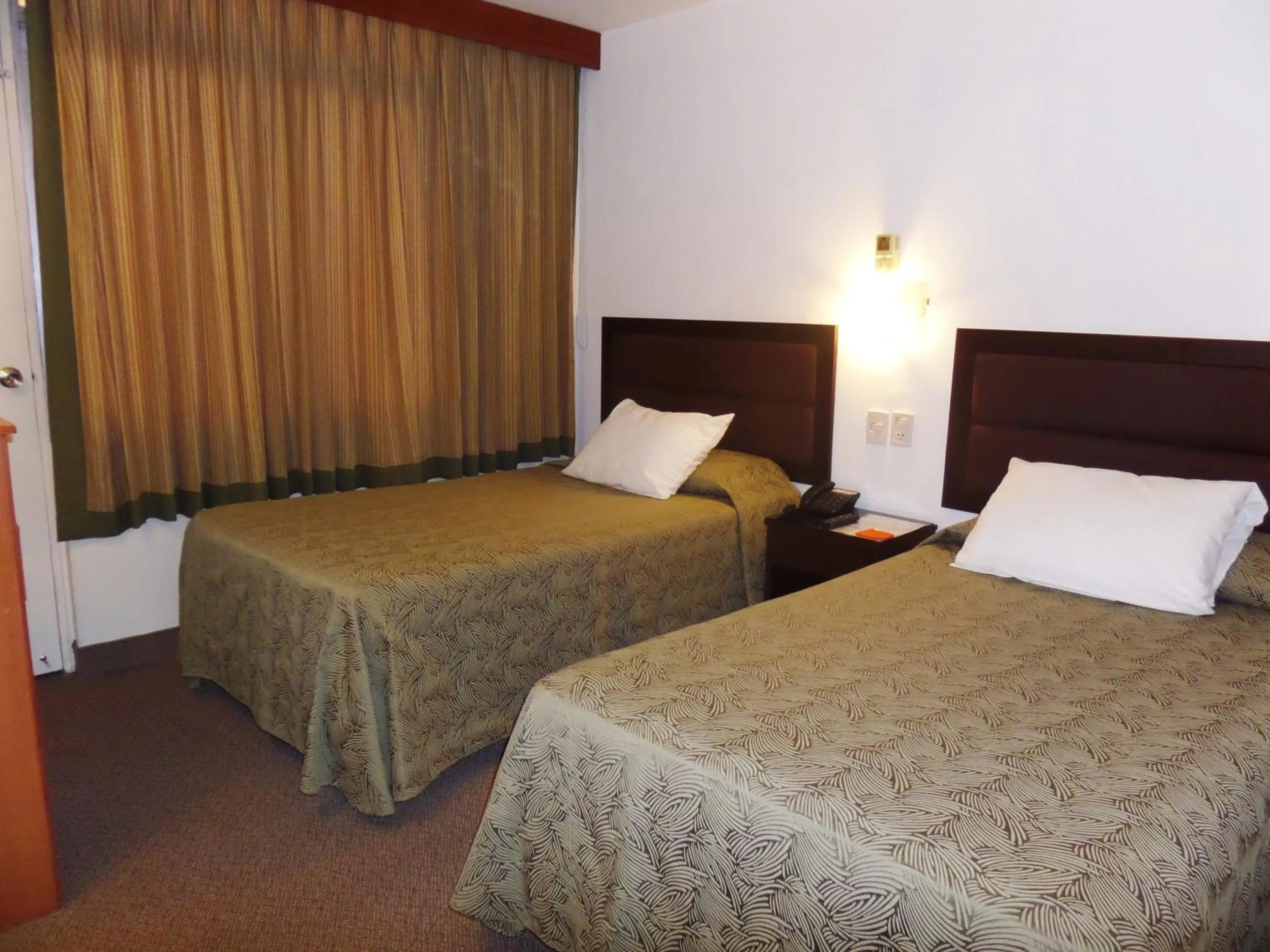 Photo of the whole room, Bed in Intiotel Chiclayo
