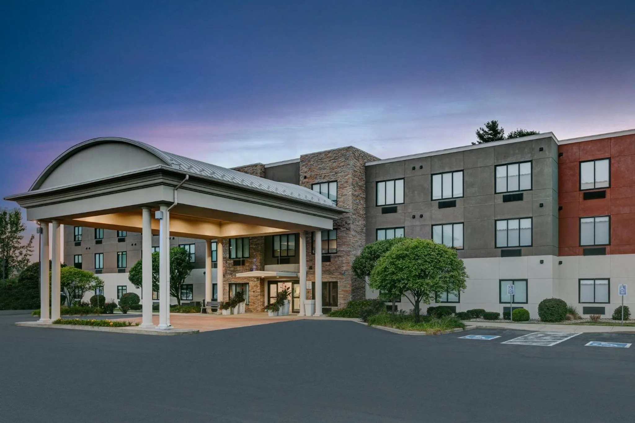 Property building in Holiday Inn Express Hotel and Suites Valparaiso by IHG