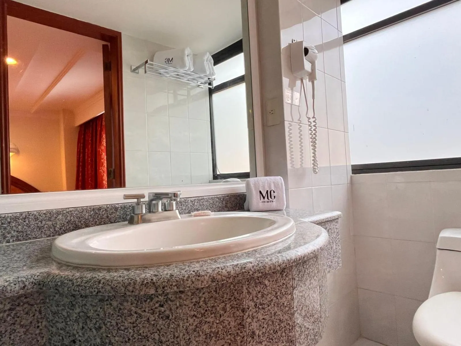 Bathroom in Hotel Premier