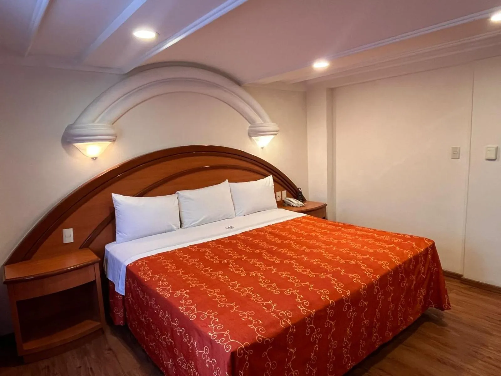 Bedroom, Bed in Hotel Premier