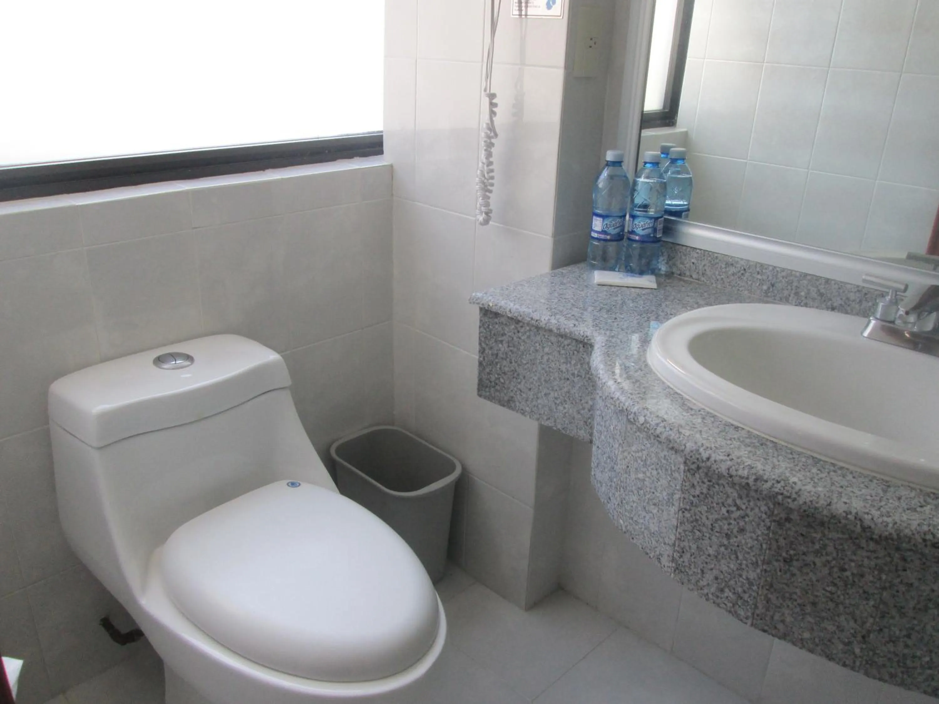 Bathroom in Hotel Premier