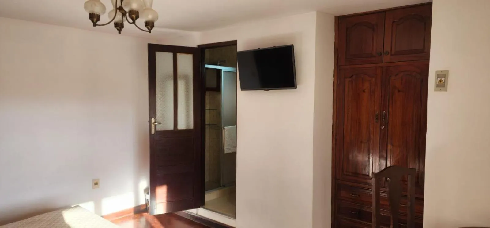 TV and multimedia in Hotel Carmen