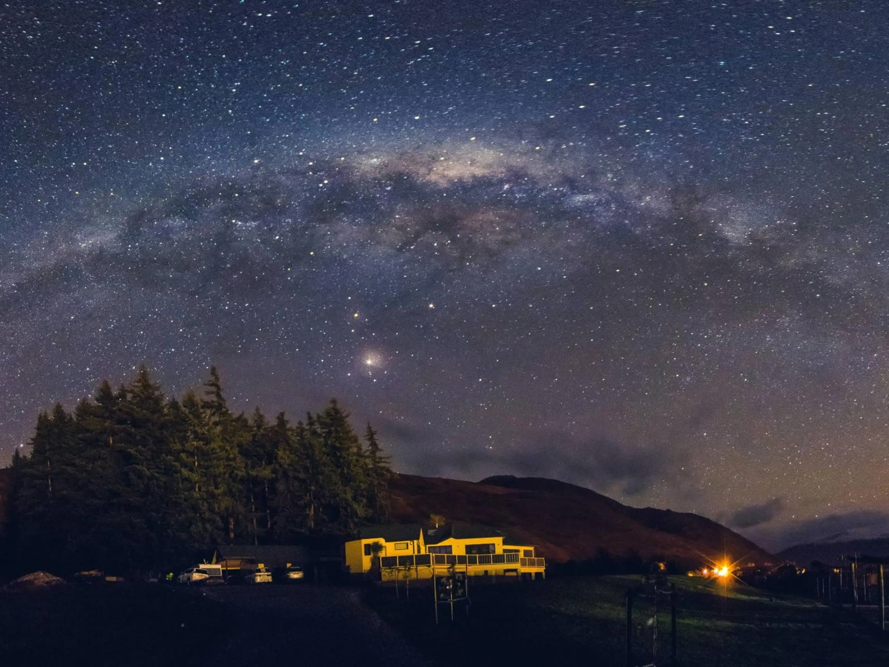 Natural landscape in Wanaka Top 10 Holiday Park