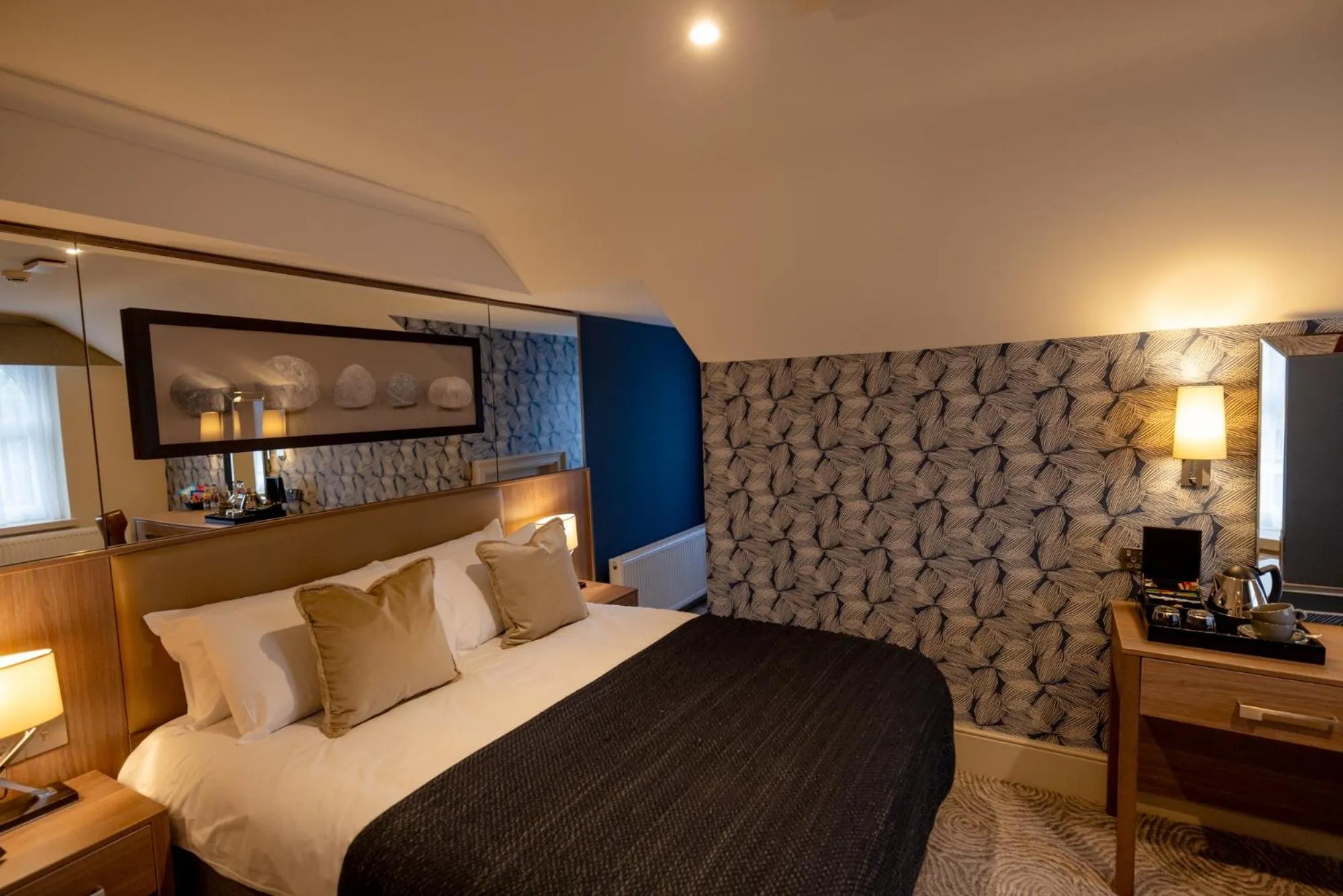 Bedroom, Bed in Brisbane House Hotel