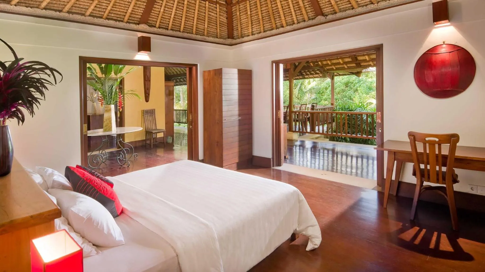 Bed in Villa Alamanda
