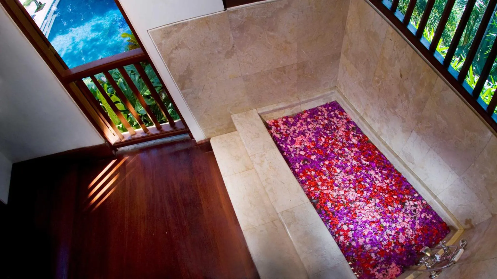 Bathroom in Villa Alamanda