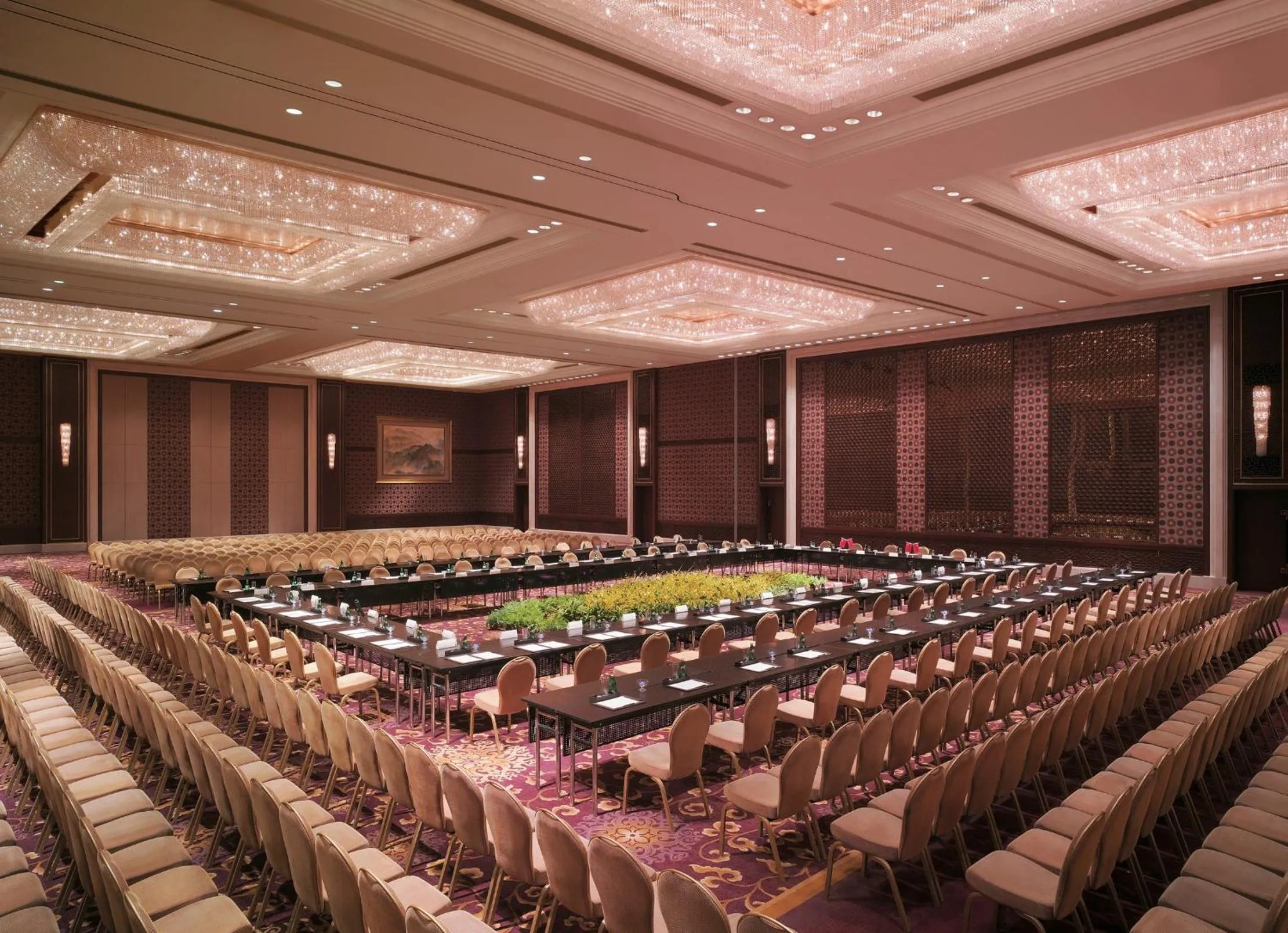 Business facilities in Shangri-La Manzhouli