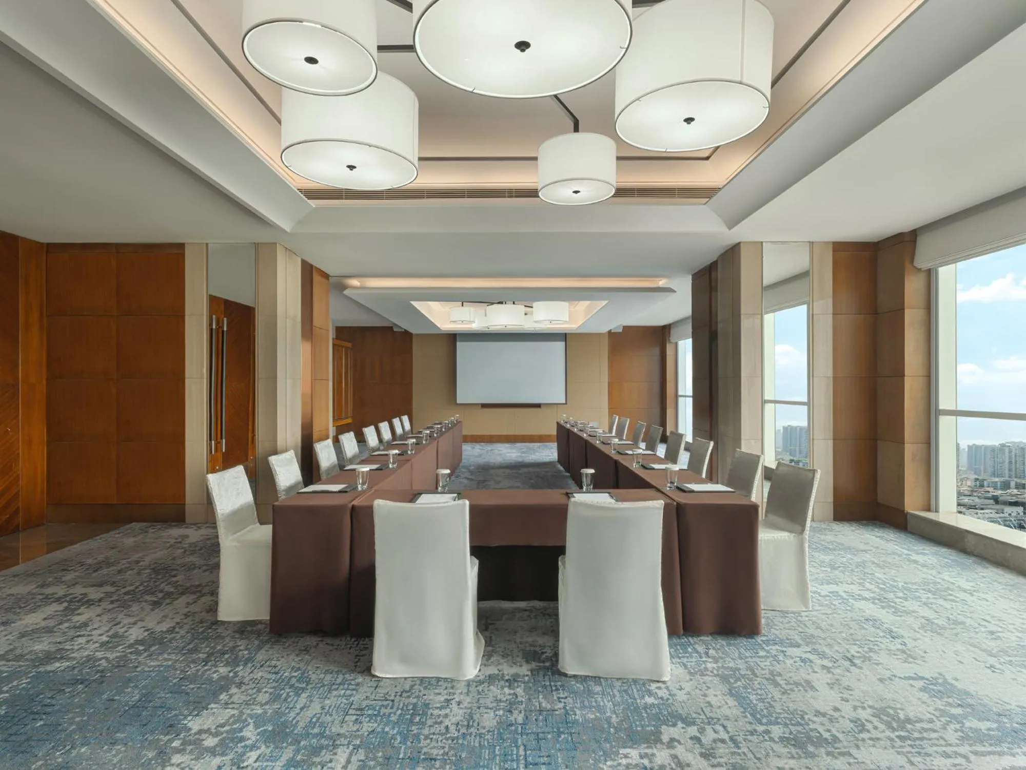 Meeting/conference room in Sheraton Guangzhou Hotel