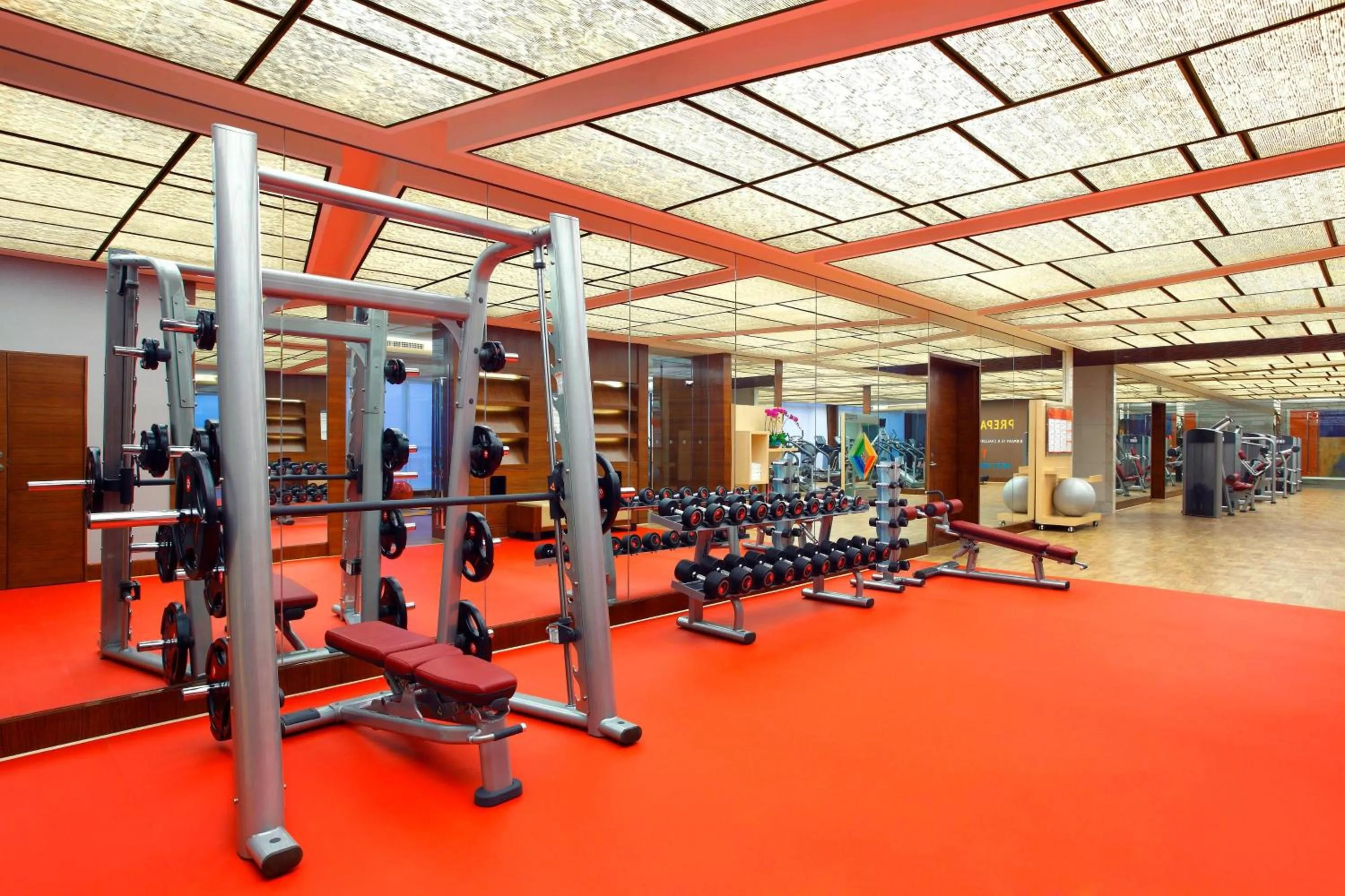 Fitness centre/facilities in Sheraton Guangzhou Hotel