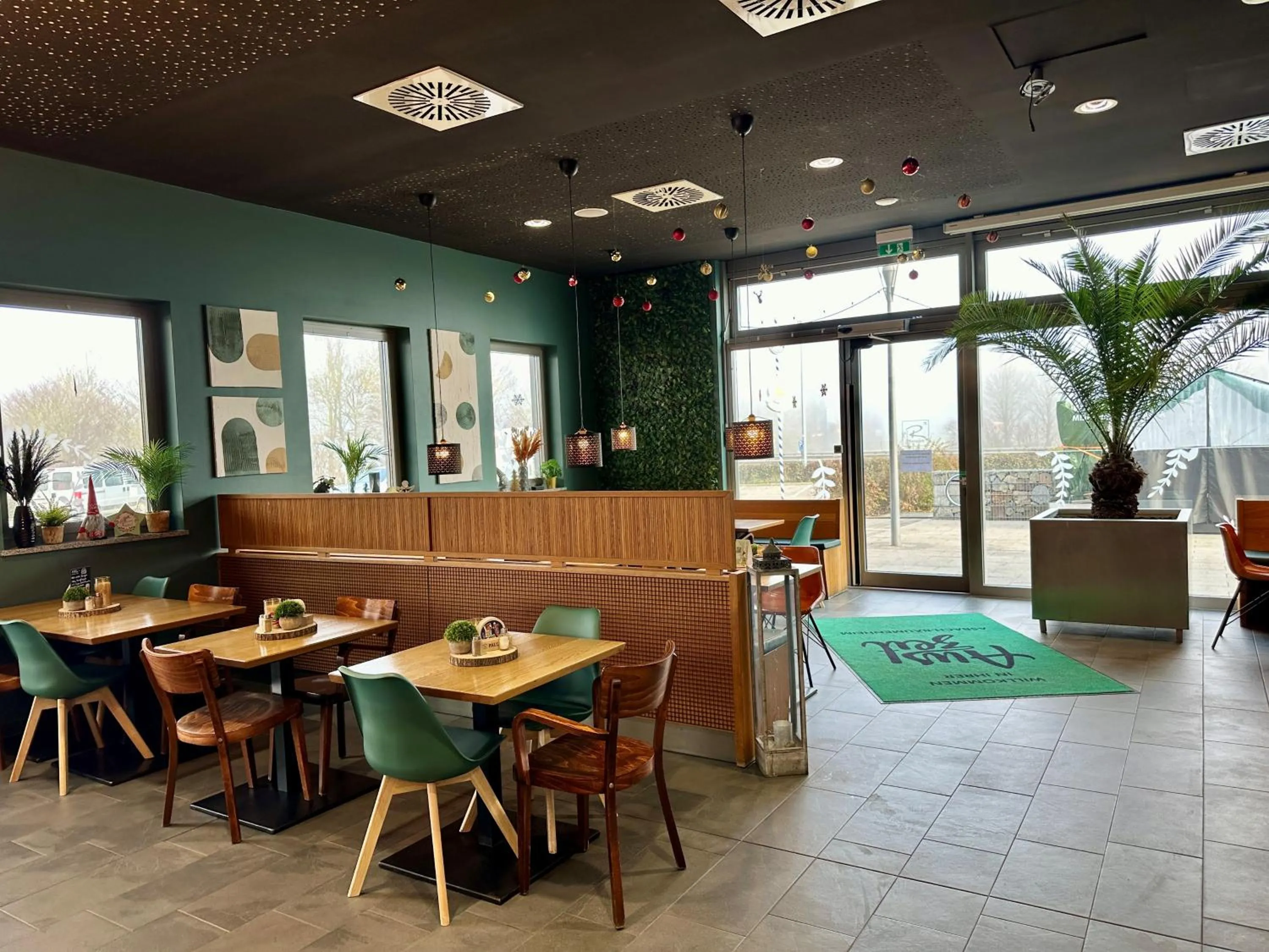 Restaurant/places to eat in AUSZEIT DAS HOTEL Asbach-Bäumenheim