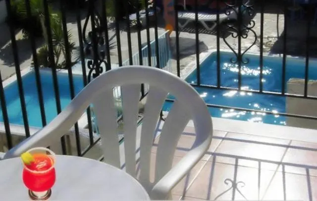 Day in Stella Apartments