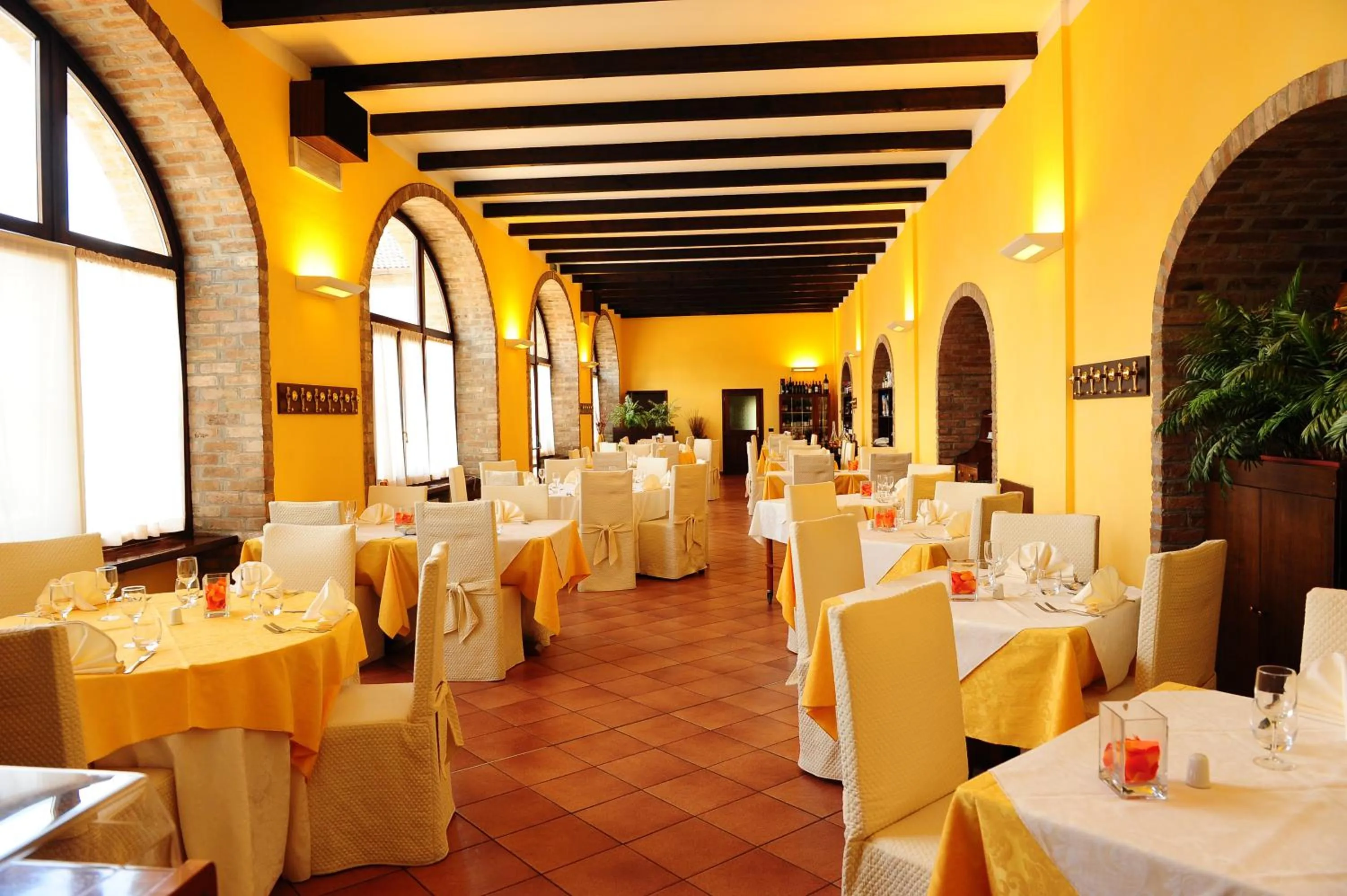 Restaurant/places to eat in Il Carrettino Country Hotel