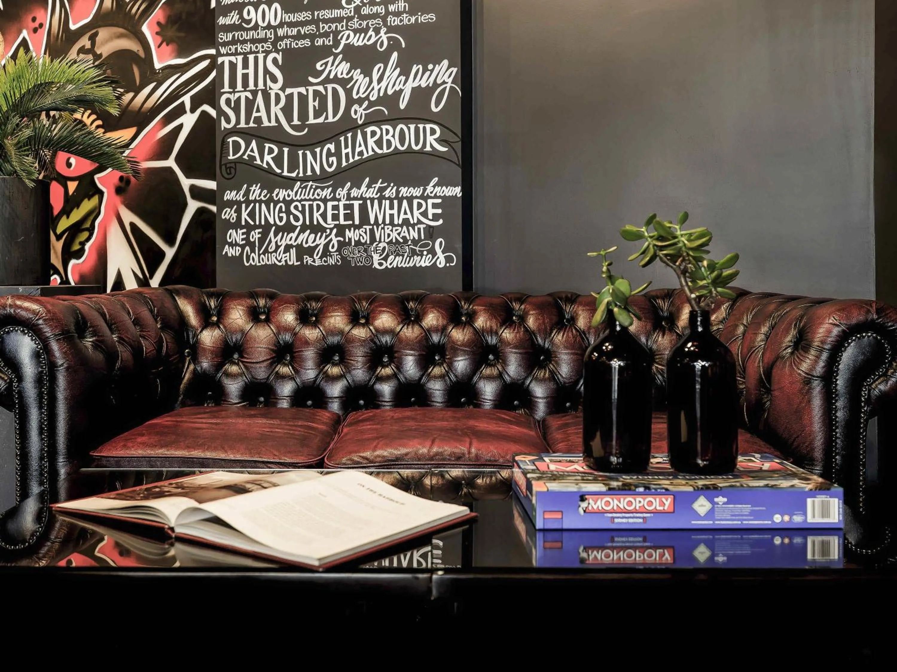 Lounge or bar in ibis Sydney Barangaroo