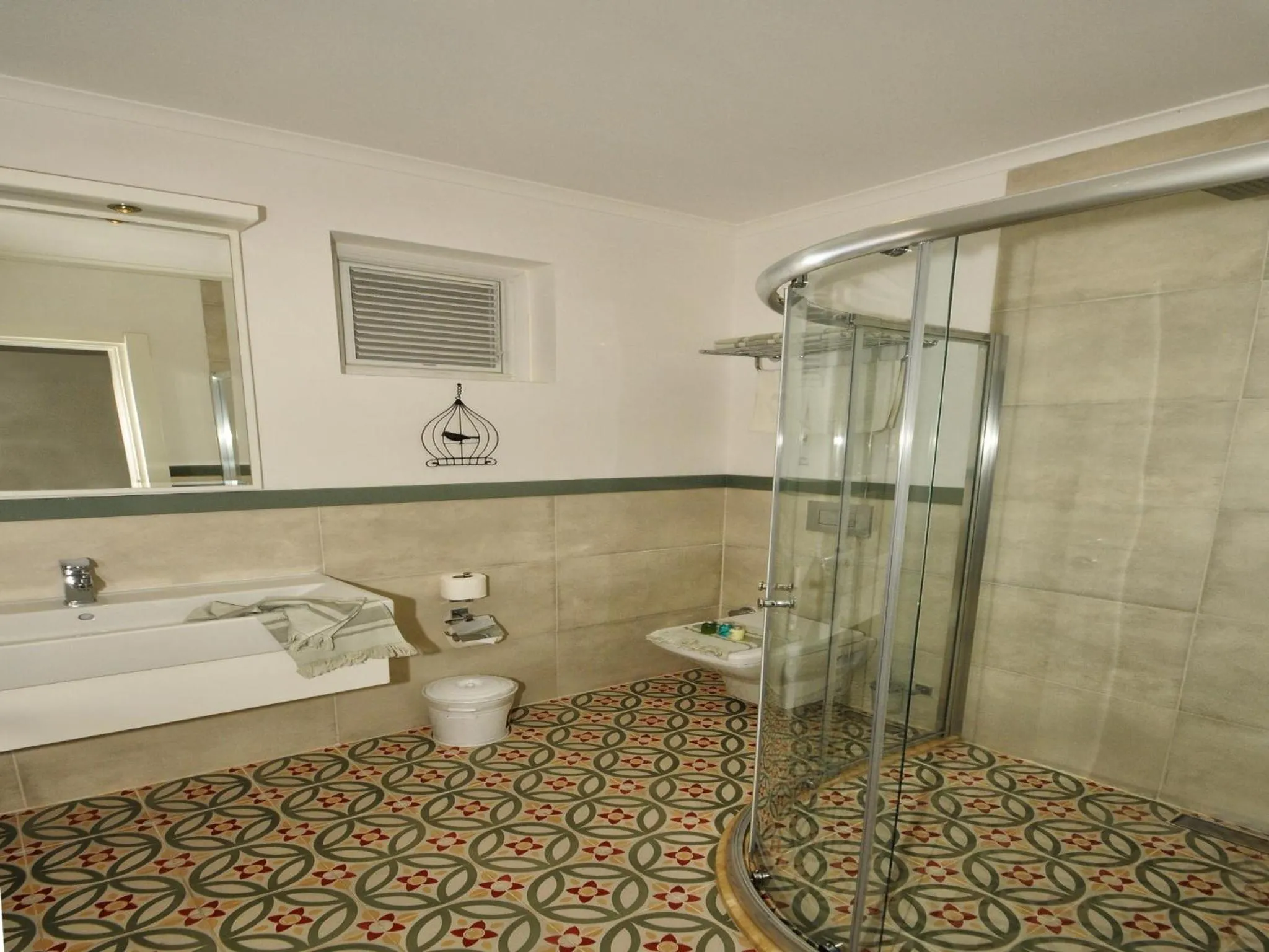 Bathroom in Sea Breeze Hotel and Apartments