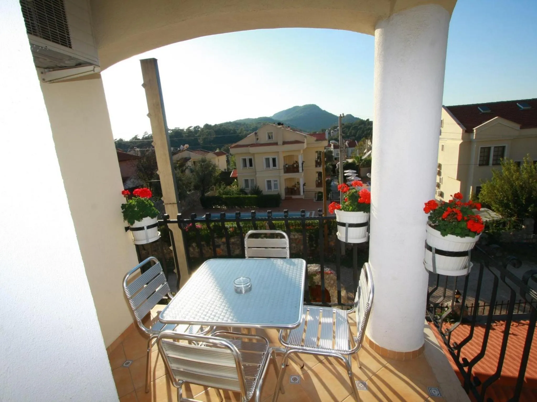 Balcony/Terrace in Sea Breeze Hotel and Apartments