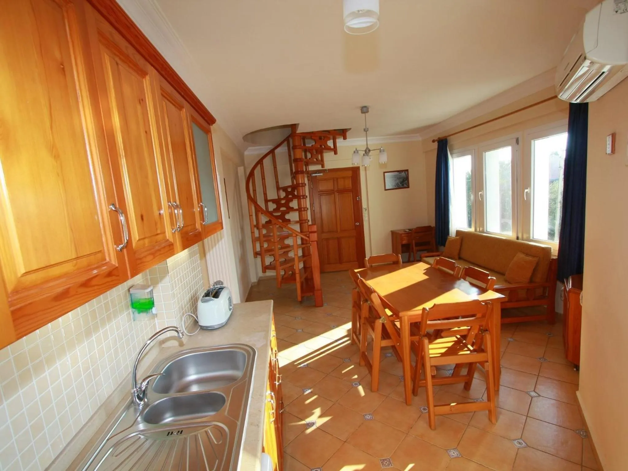 Kitchen or kitchenette in Sea Breeze Hotel and Apartments