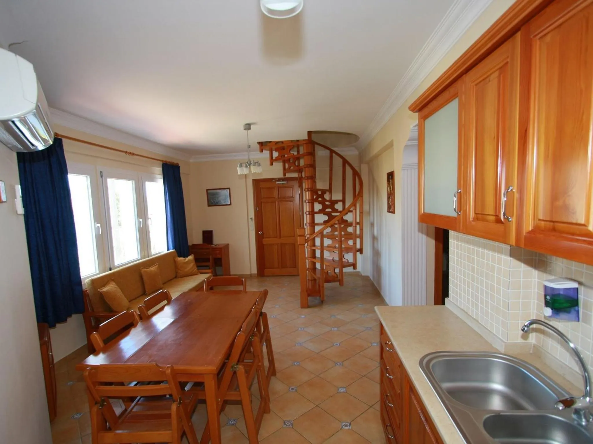 Kitchen or kitchenette in Sea Breeze Hotel and Apartments