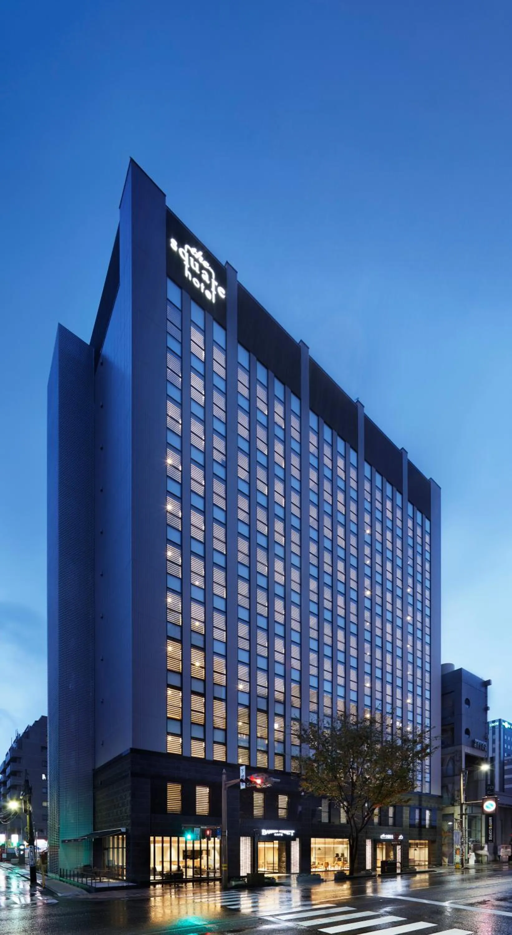 Property building in the square hotel KANAZAWA