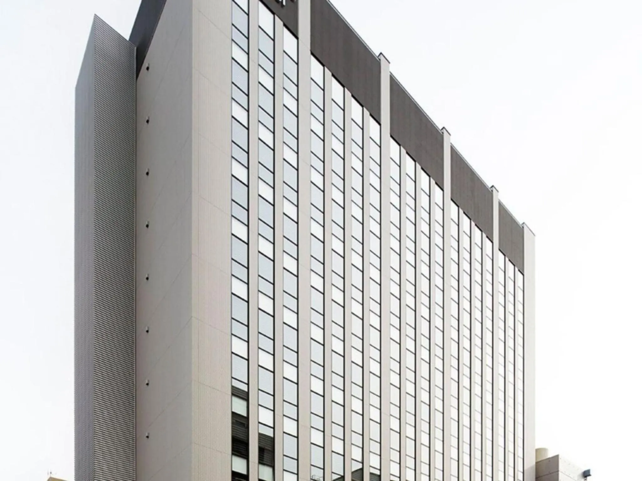 Property building in the square hotel KANAZAWA