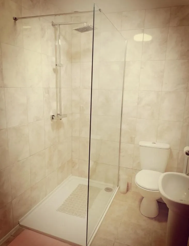 Bathroom in The Waverley Hotel