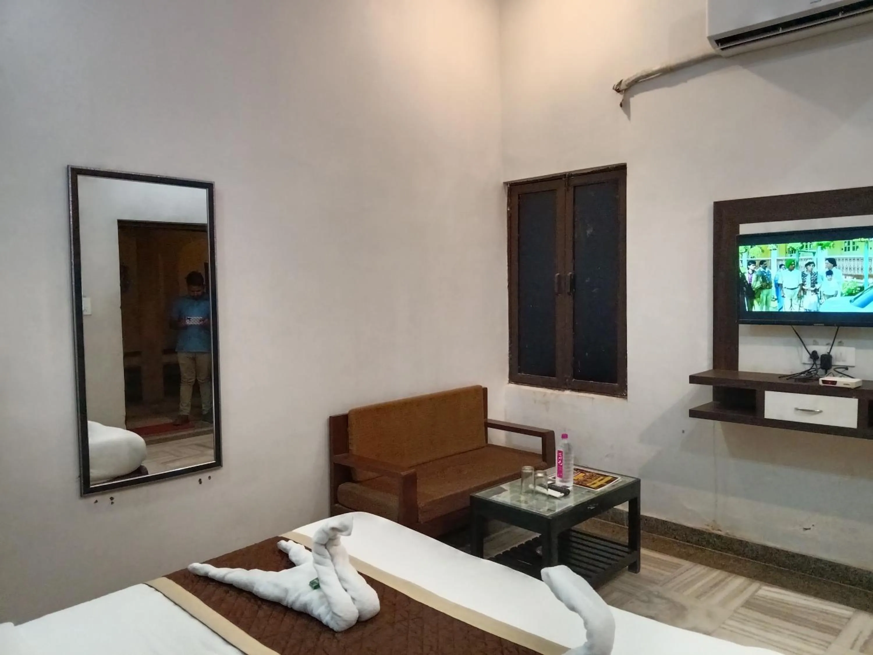 Double Room with Garden View in Hotel Mewad Haveli Pushkar
