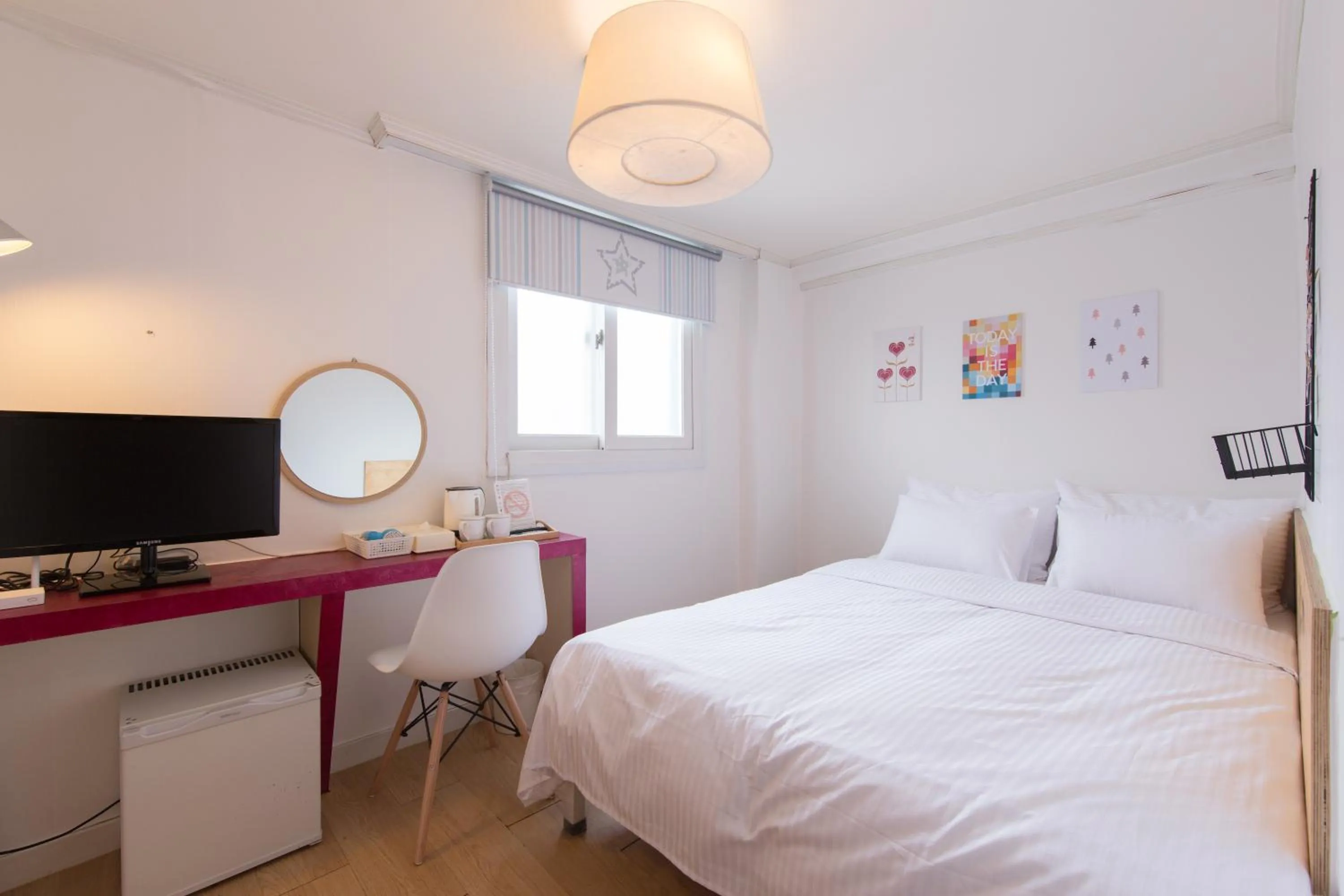 Bed in Travel Monster