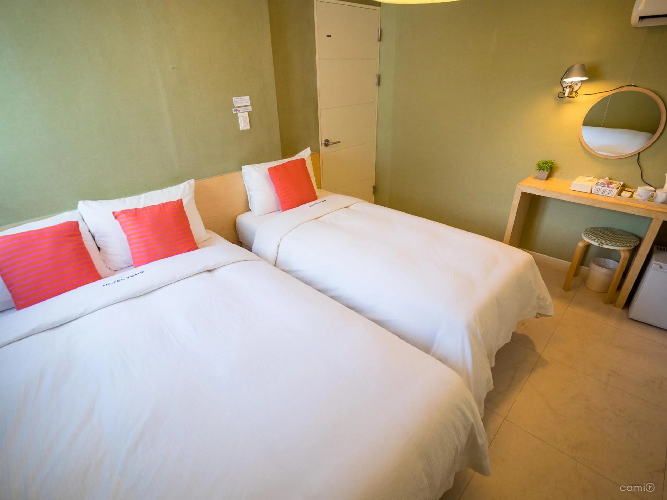 Bed in Travel Monster