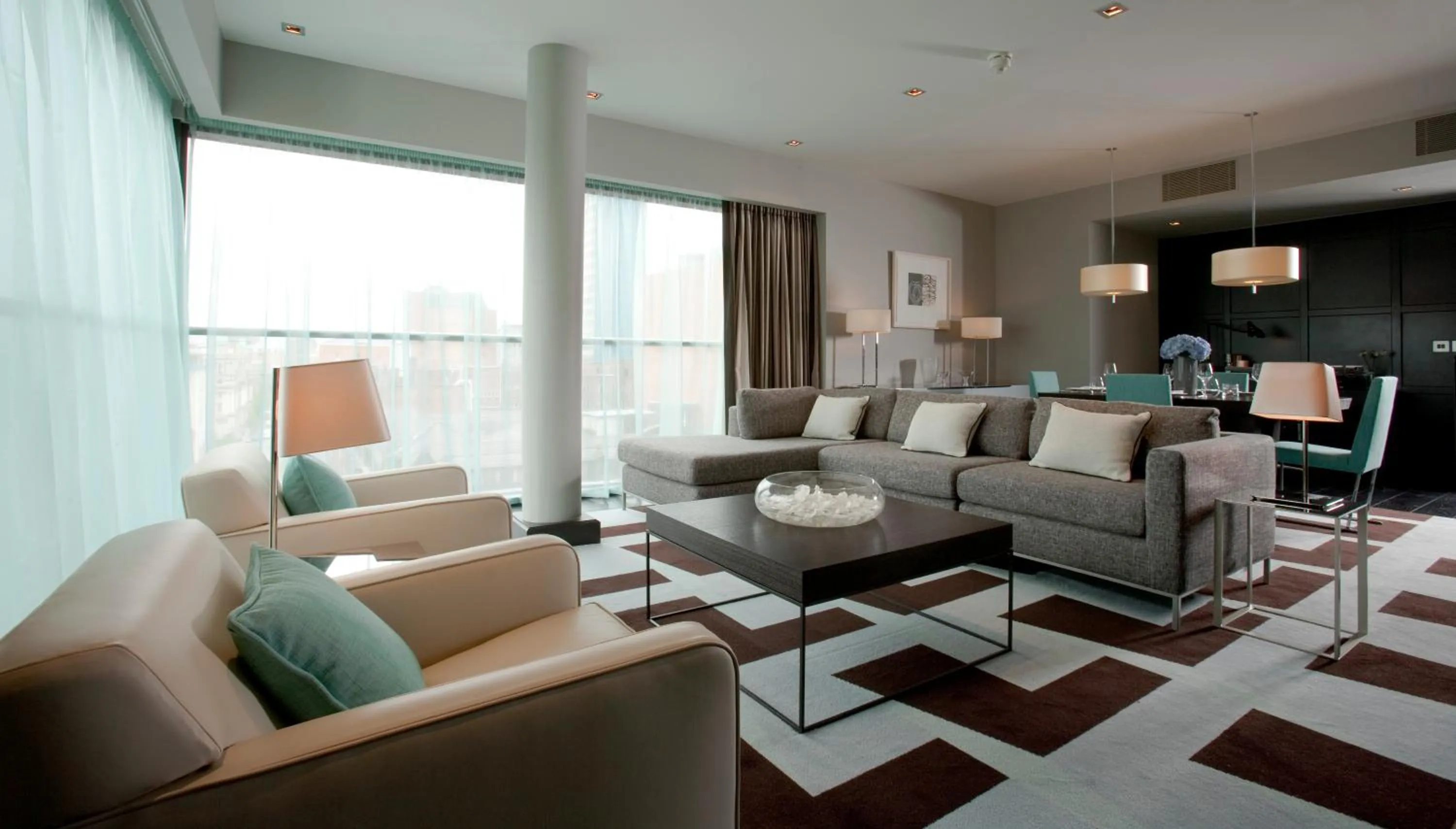 Living room in The Fitzwilliam Hotel Belfast