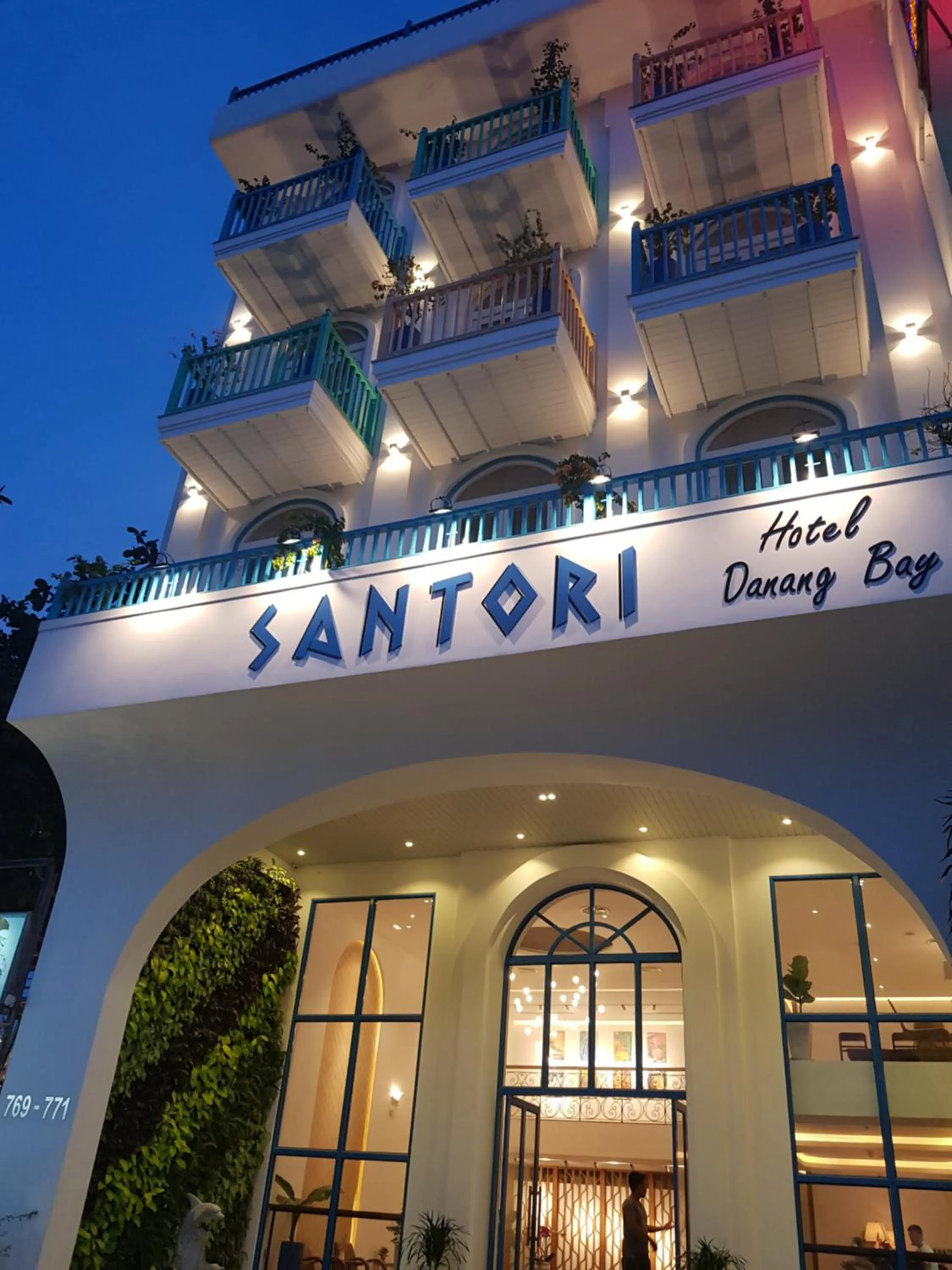 Facade/entrance in Santori Hotel Da Nang Bay