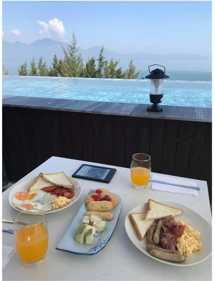 Breakfast in Santori Hotel Da Nang Bay