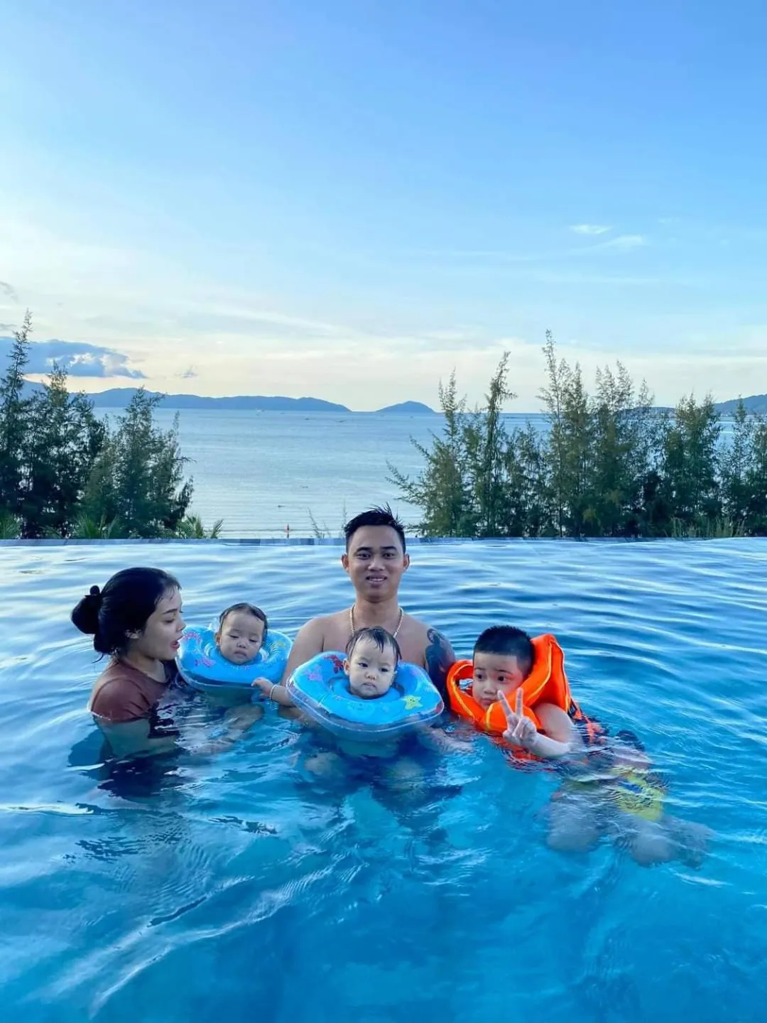 Swimming pool in Santori Hotel Da Nang Bay