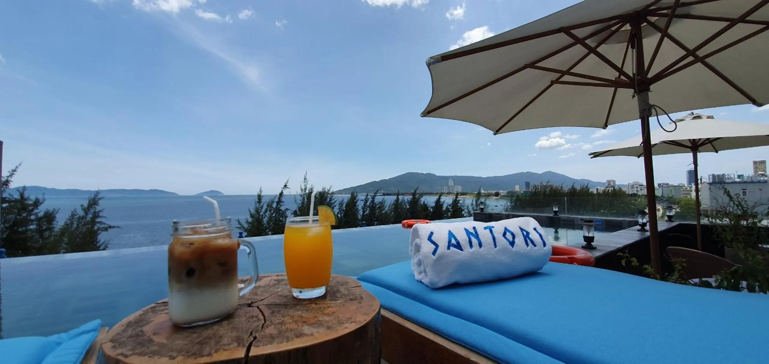 Swimming pool in Santori Hotel Da Nang Bay