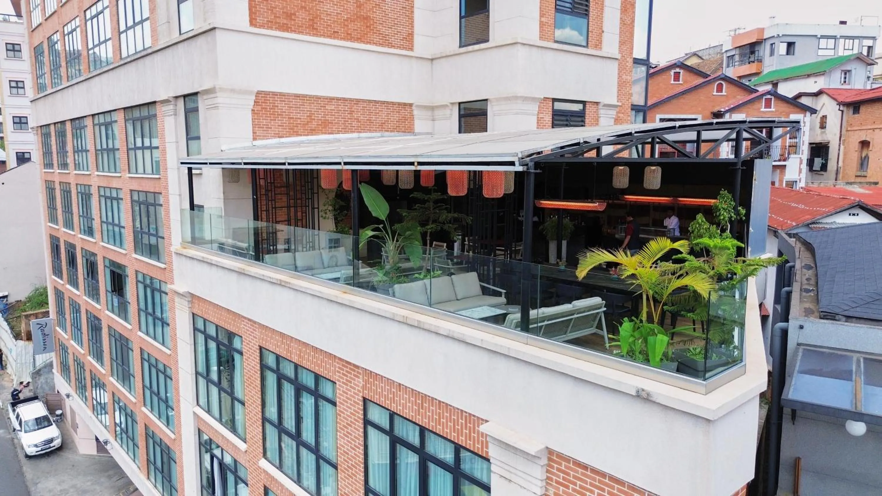 Restaurant/places to eat in Radisson Serviced Apartments Antananarivo City Centre