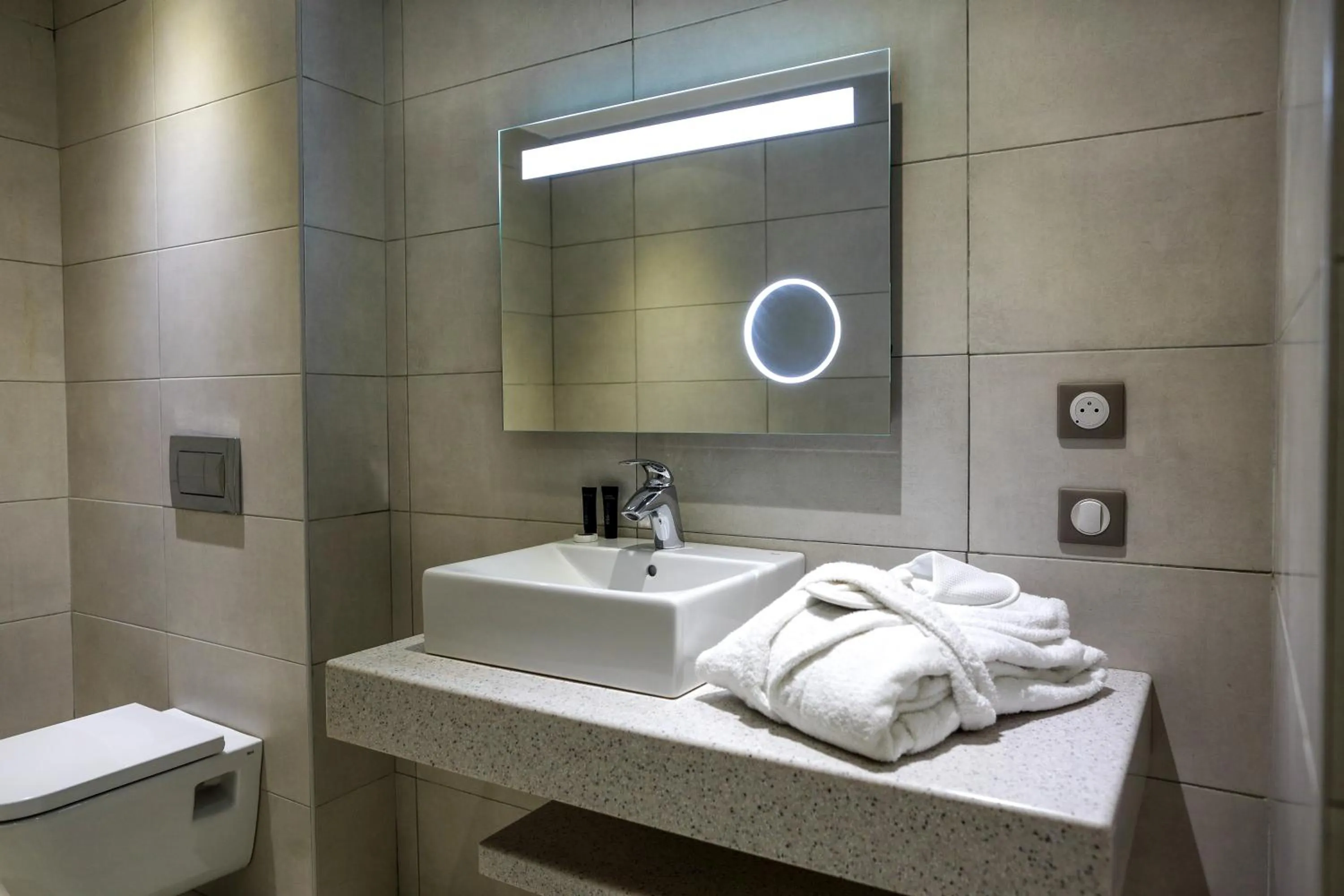Bathroom in Radisson Serviced Apartments Antananarivo City Centre